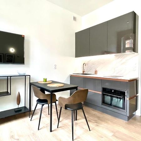 Zielona Kanapa - Za 100M Rynek Vratislav Exteriér fotografie