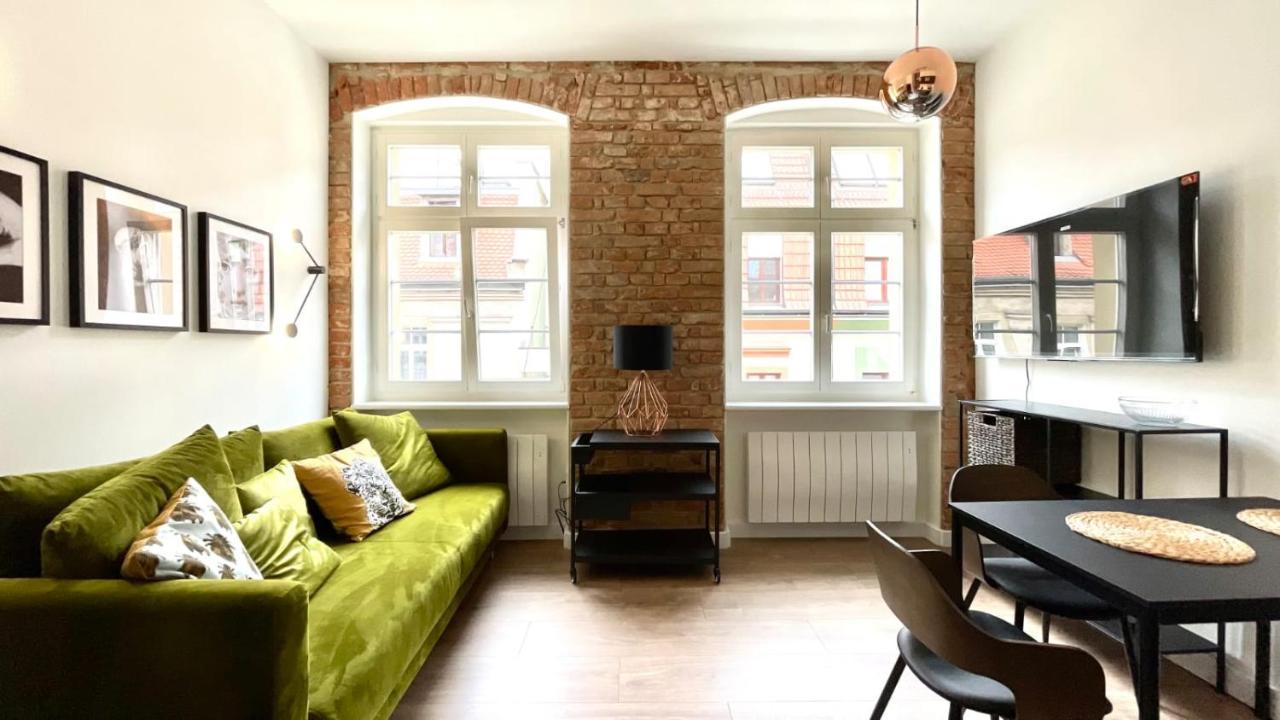 Zielona Kanapa - Za 100M Rynek Vratislav Exteriér fotografie