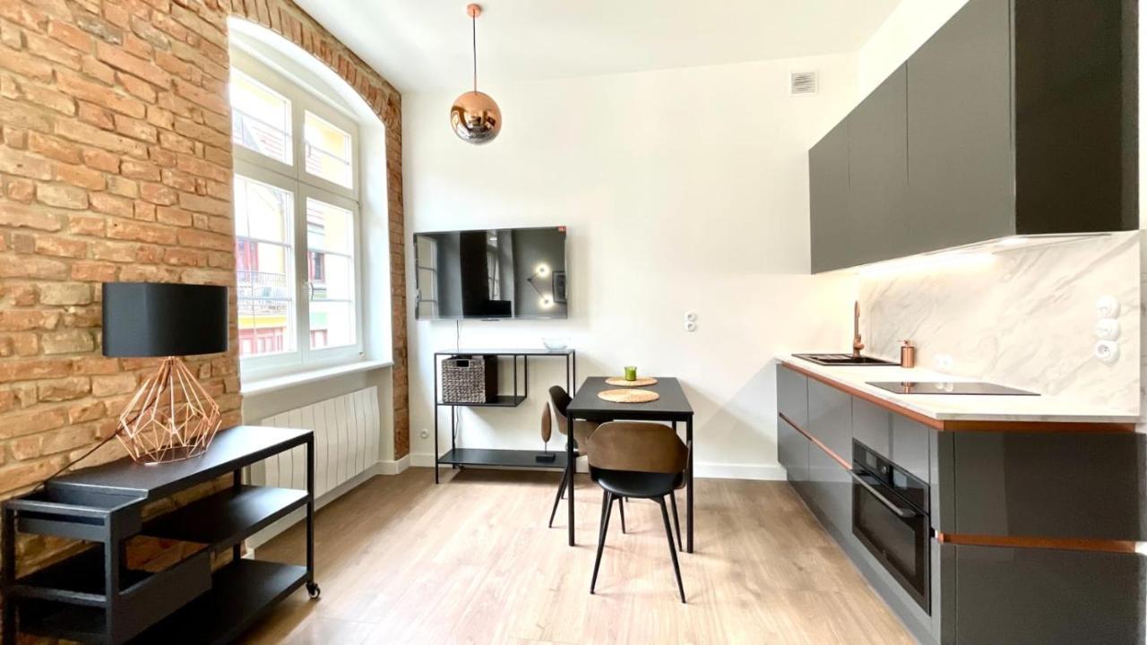 Zielona Kanapa - Za 100M Rynek Vratislav Exteriér fotografie